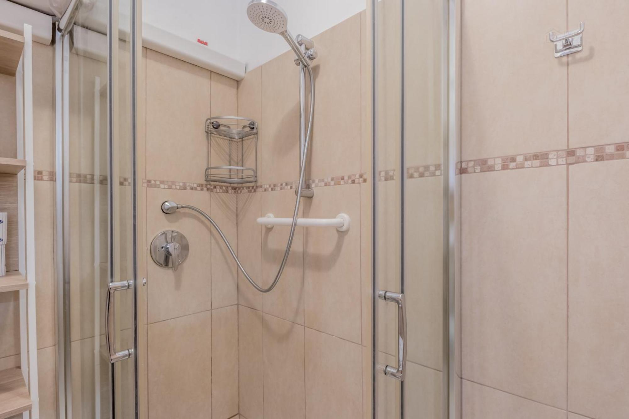 Piazza Vescovio Spazioso Trilocale Róma Kültér fotó
